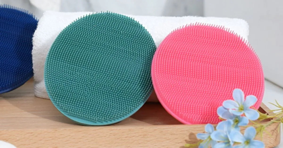 Innerneed Soft Silicone Body Cleansing Brush Shower Scrubber